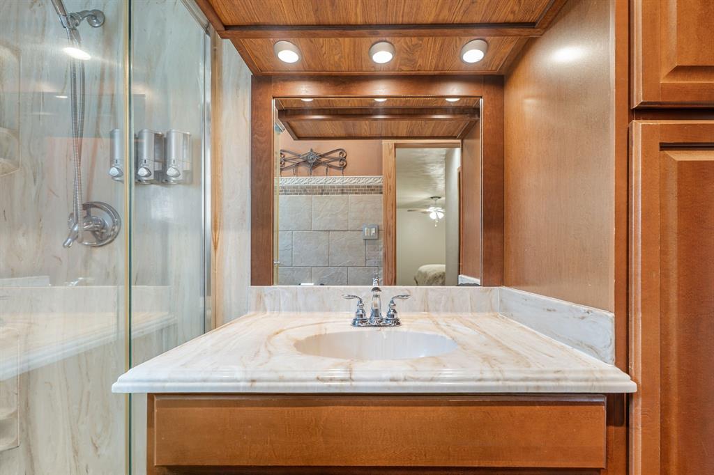 920 Avenue C Property Photo 17