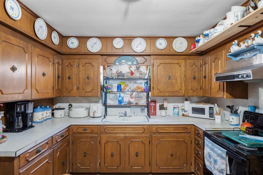 134 Laura Street Property Photo 13