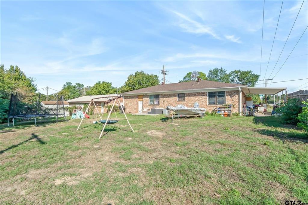 134 Laura Street Property Photo 21
