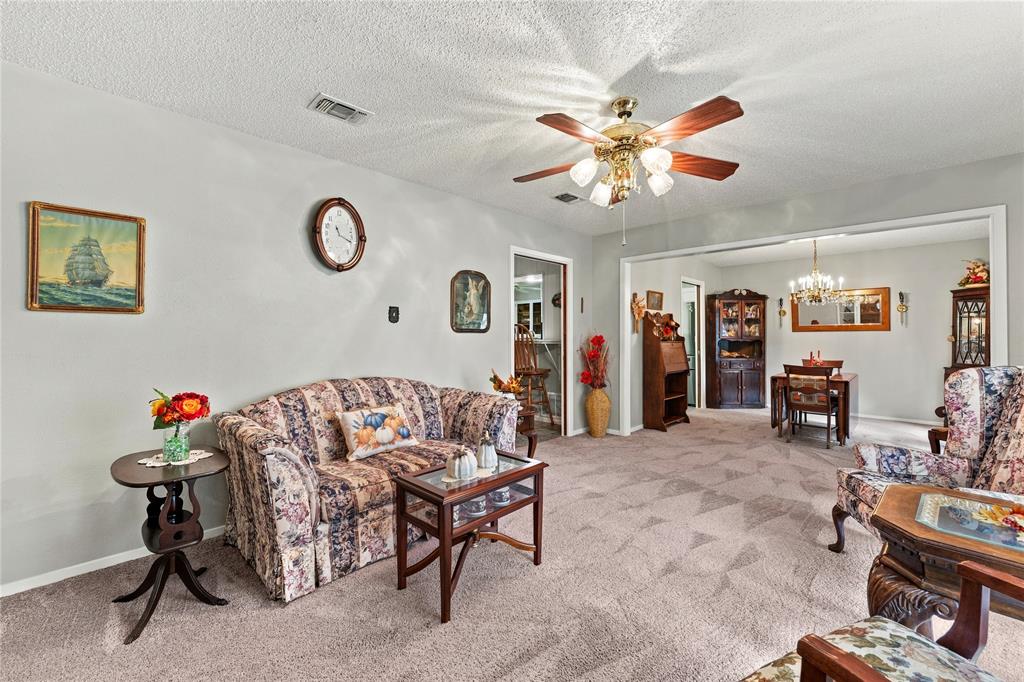 3802 Wendy Oaks Drive Property Photo 7