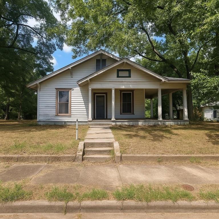 726 W Sherman Street Property Photo 1