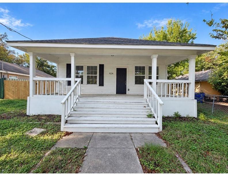 924 N 11th Street Property Photo 1
