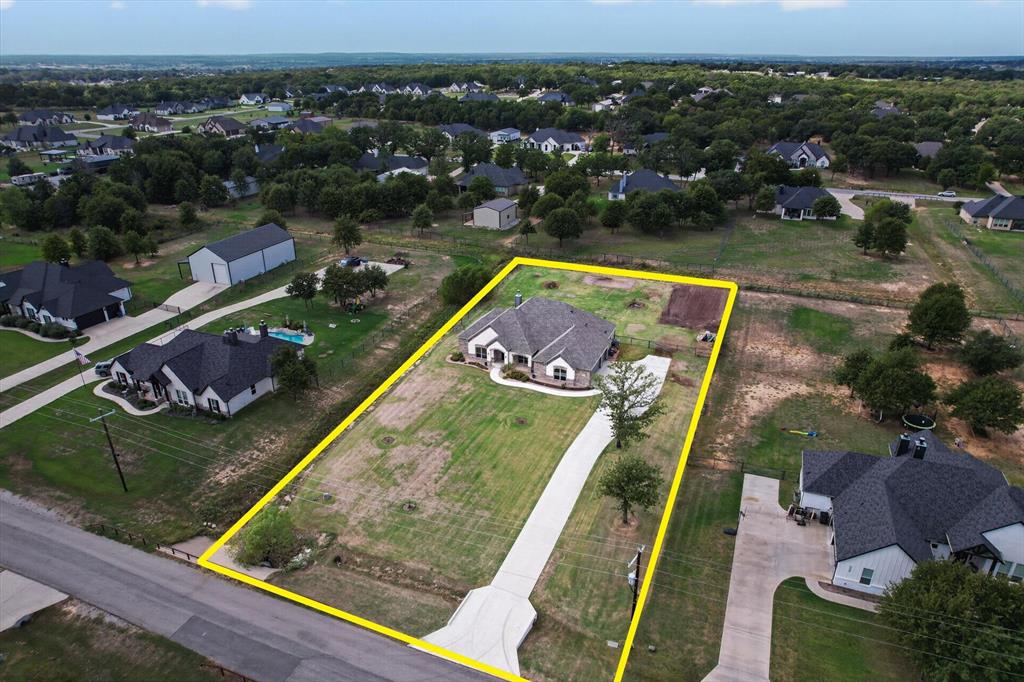 2025 Forest Bluff Trail Property Photo 2