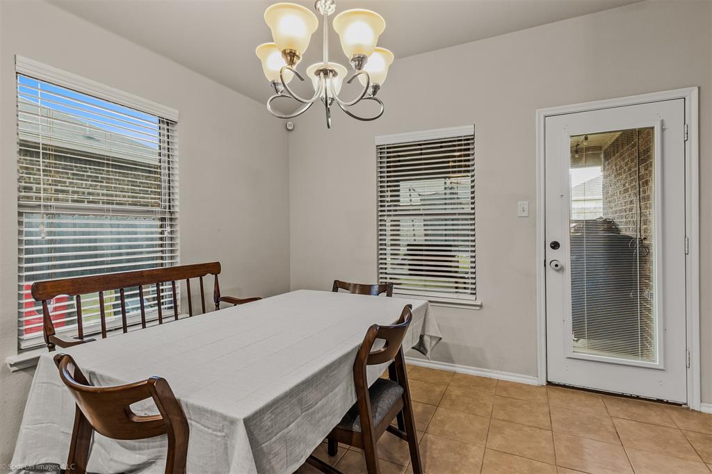 2018 Sterling Gate Drive Property Photo 7