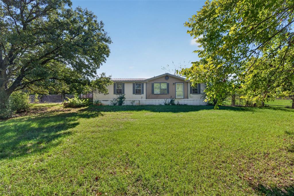 700 Kim Court Property Photo 1