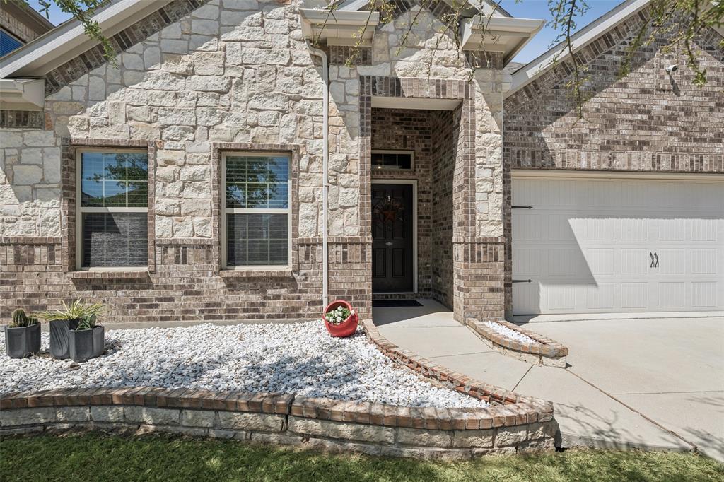 9012 Conroe Drive Property Photo 1