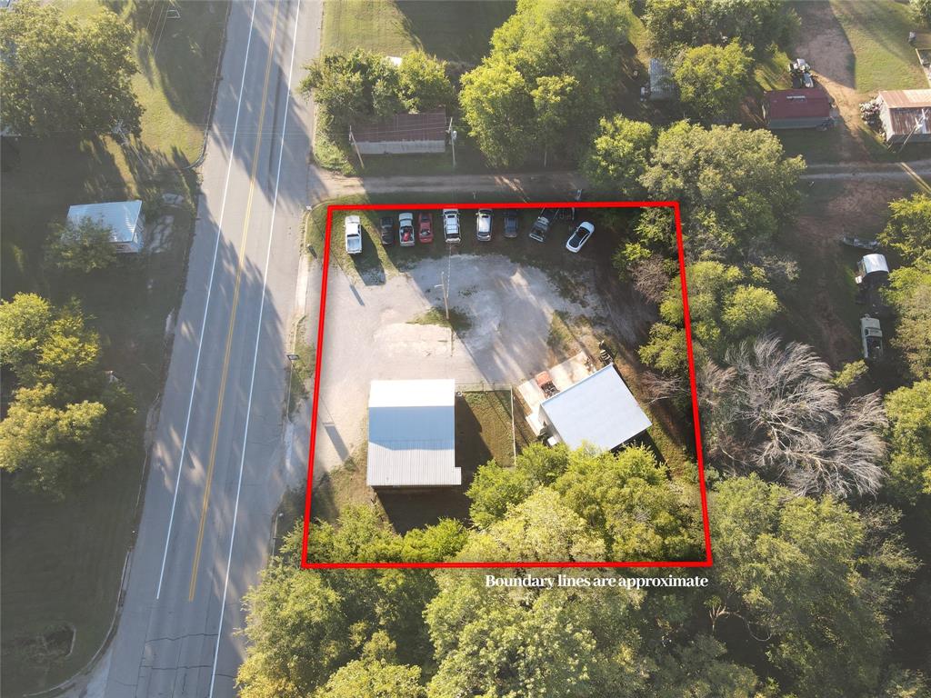 1203 Us Hwy 81 Property Photo 33
