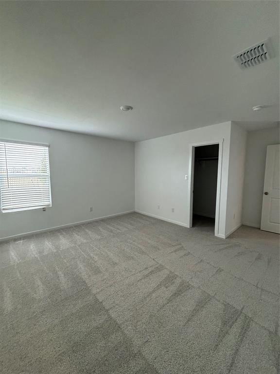 2729 Johnson Drive Property Photo 3