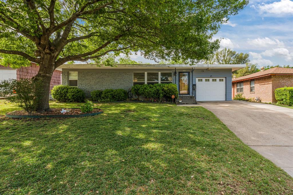 3401 W Fuller Avenue Property Photo 1