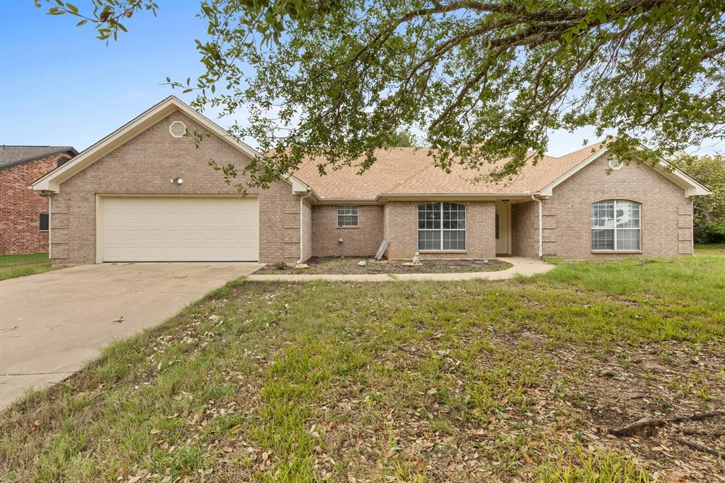210 River Place Property Photo 1
