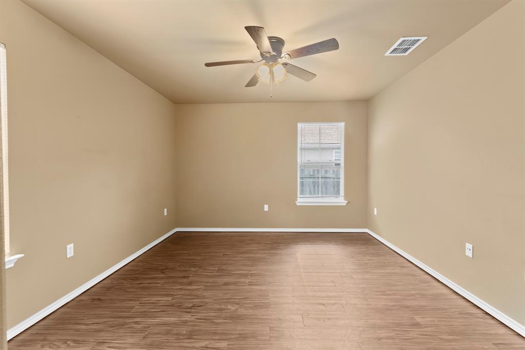 205 Lomond Avenue Property Photo 16