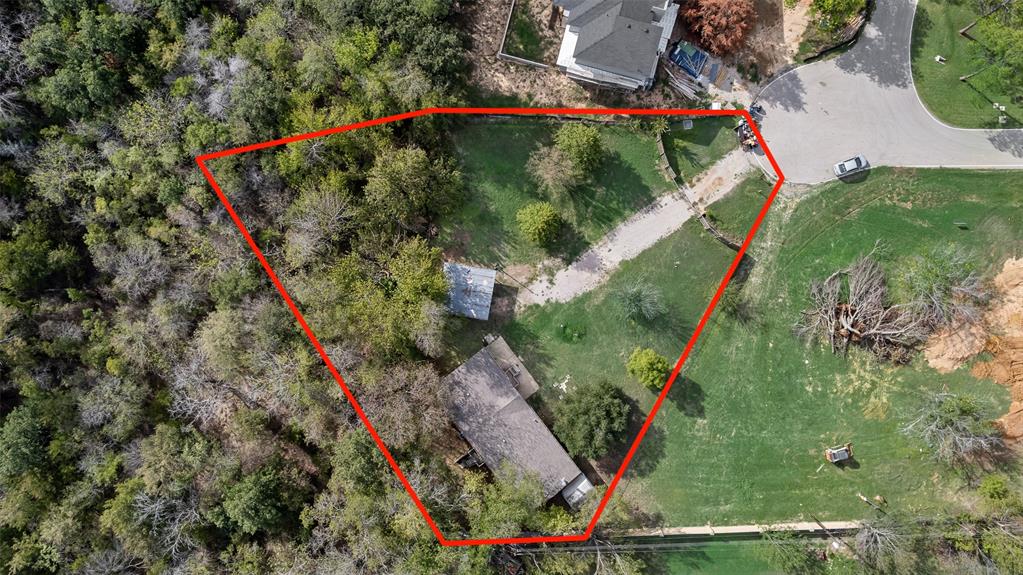 1040 Westpark Circle Property Photo 3
