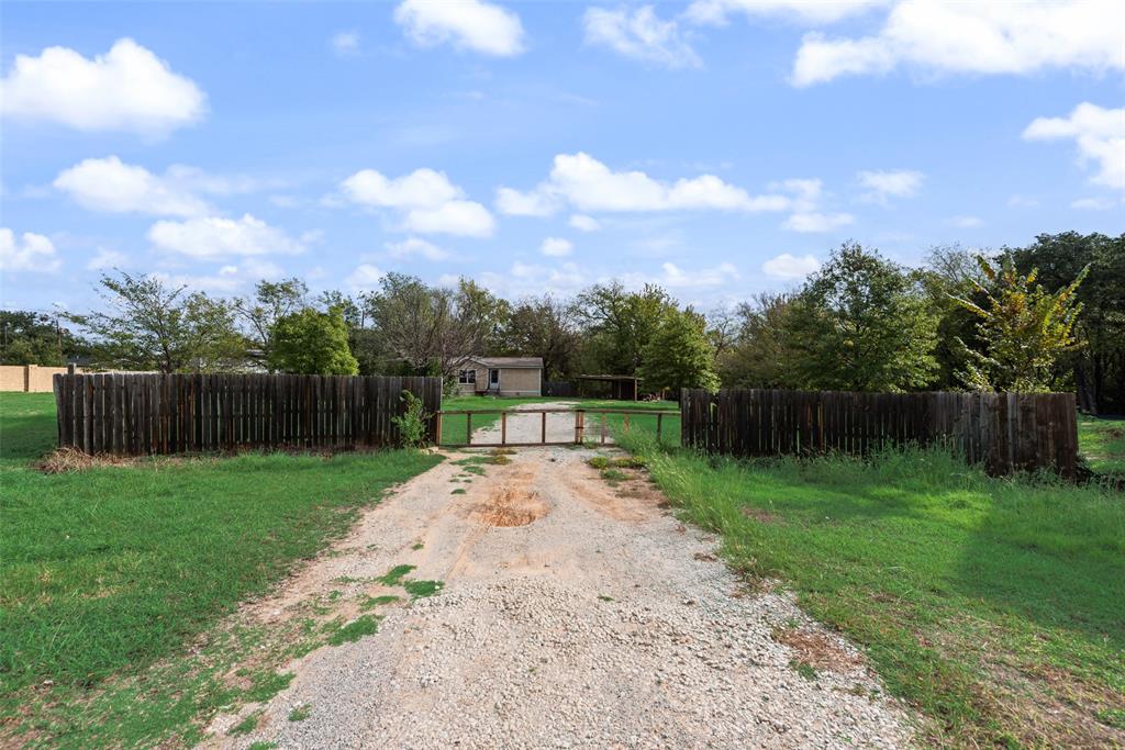 1040 Westpark Circle Property Photo 4