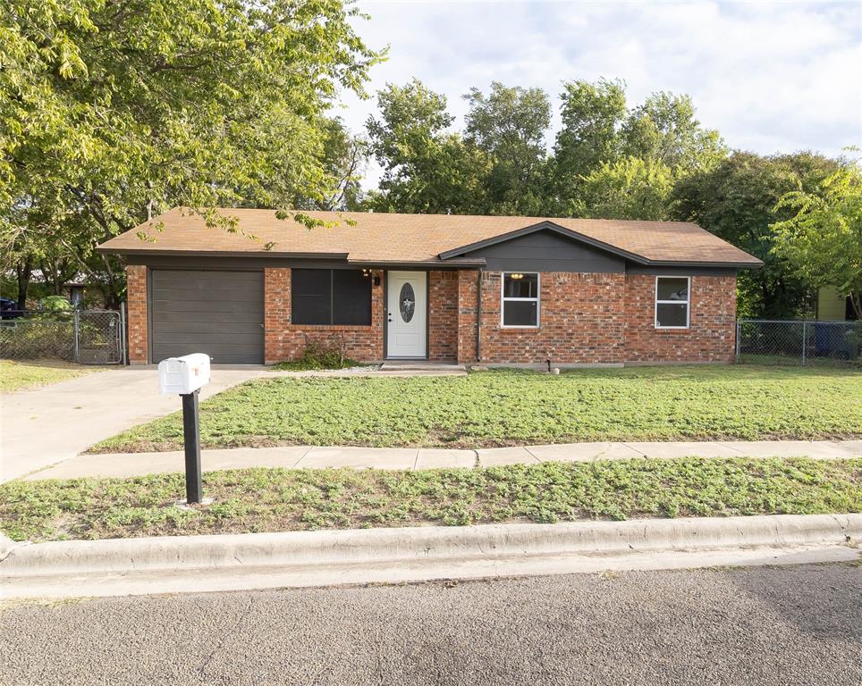 107 South Drive Property Photo 1