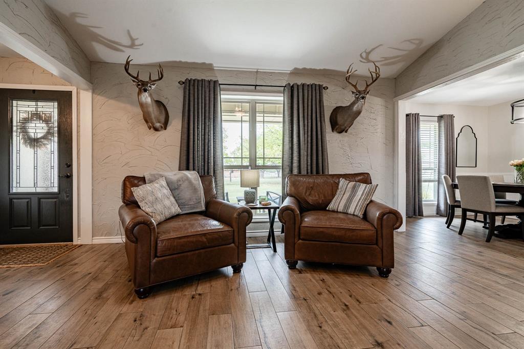8261 N Us Highway 283 Property Photo 4