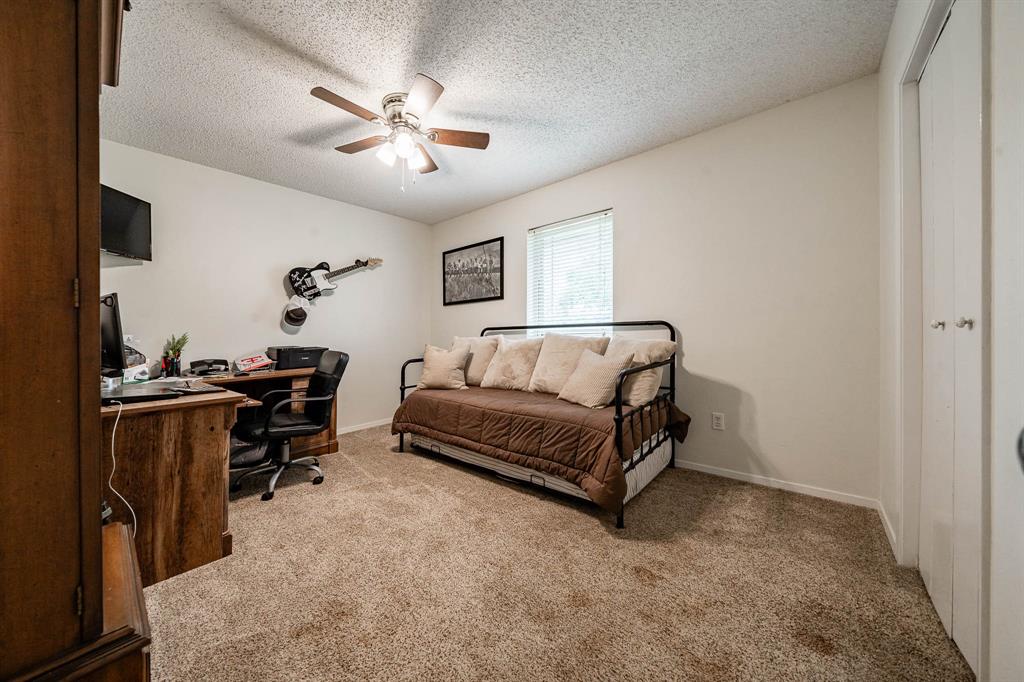 8261 N Us Highway 283 Property Photo 18