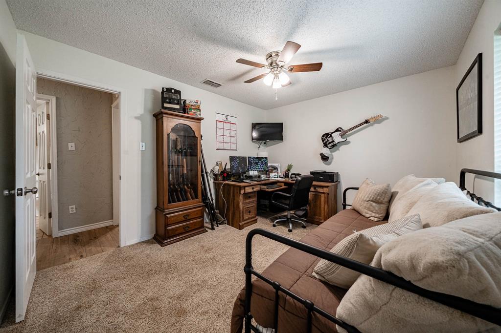 8261 N Us Highway 283 Property Photo 19