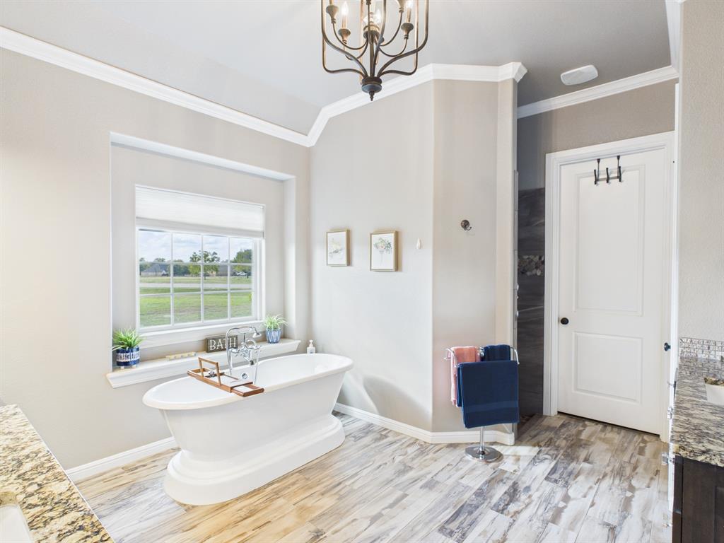 1201 E Iberian Court Property Photo 9