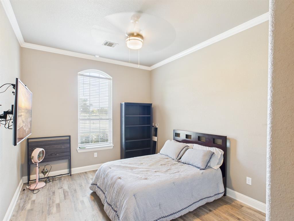 1201 E Iberian Court Property Photo 11