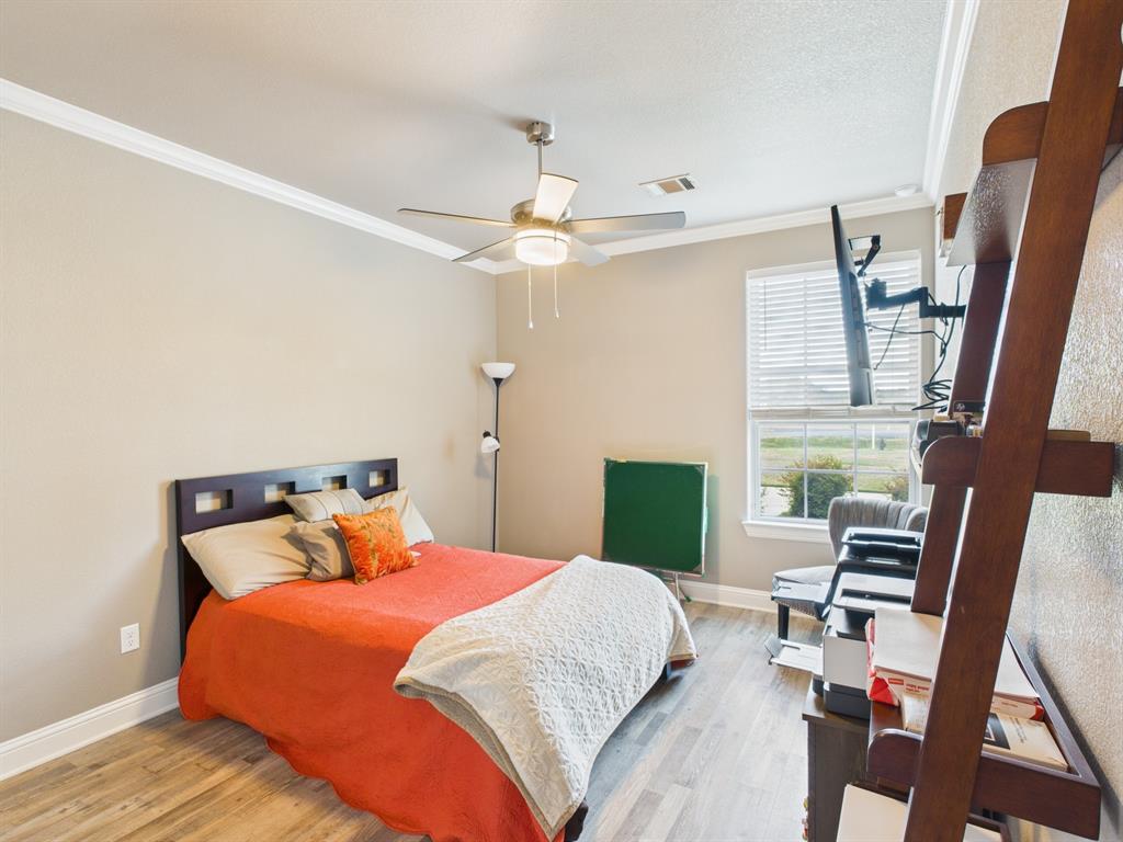 1201 E Iberian Court Property Photo 13