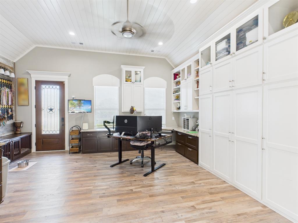 1201 E Iberian Court Property Photo 22
