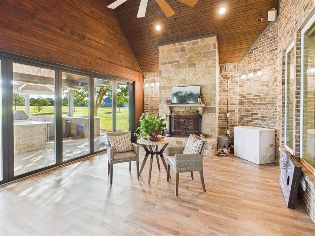 1201 E Iberian Court Property Photo 29