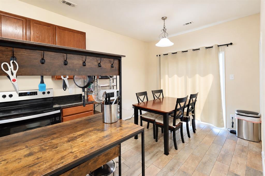 9320 Masse Court Property Photo 10