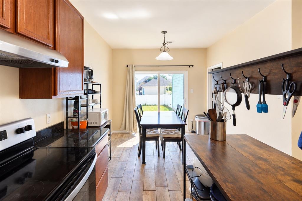 9320 Masse Court Property Photo 11