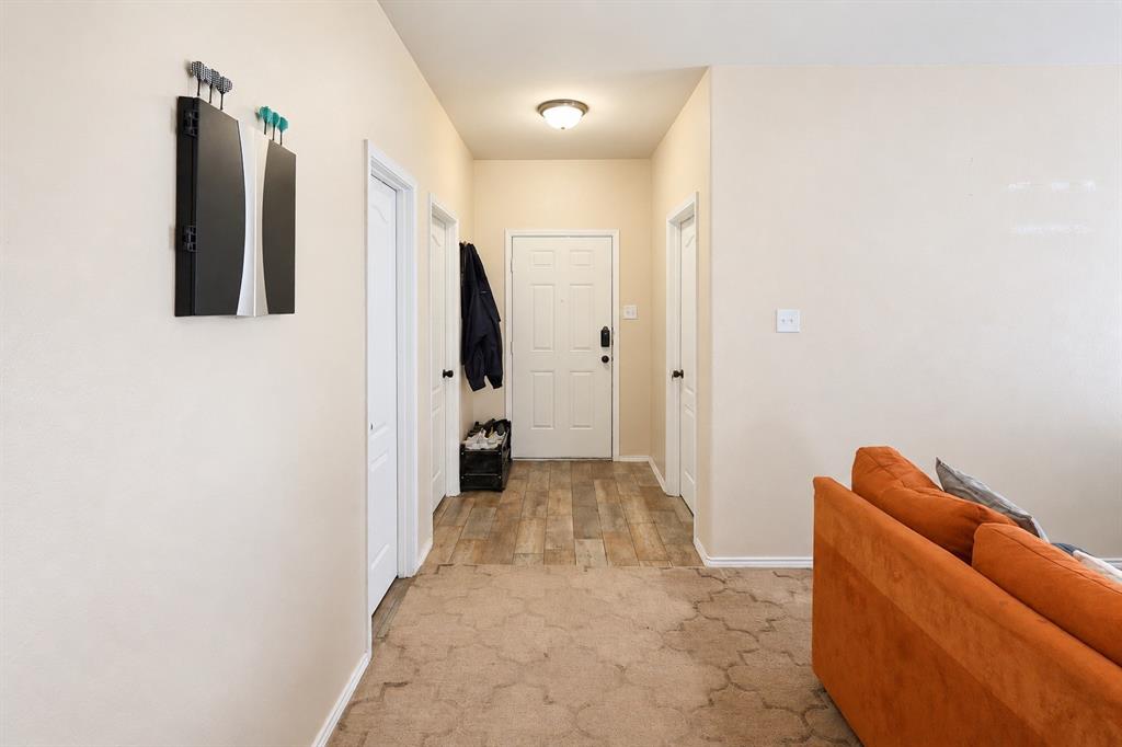 9320 Masse Court Property Photo 14