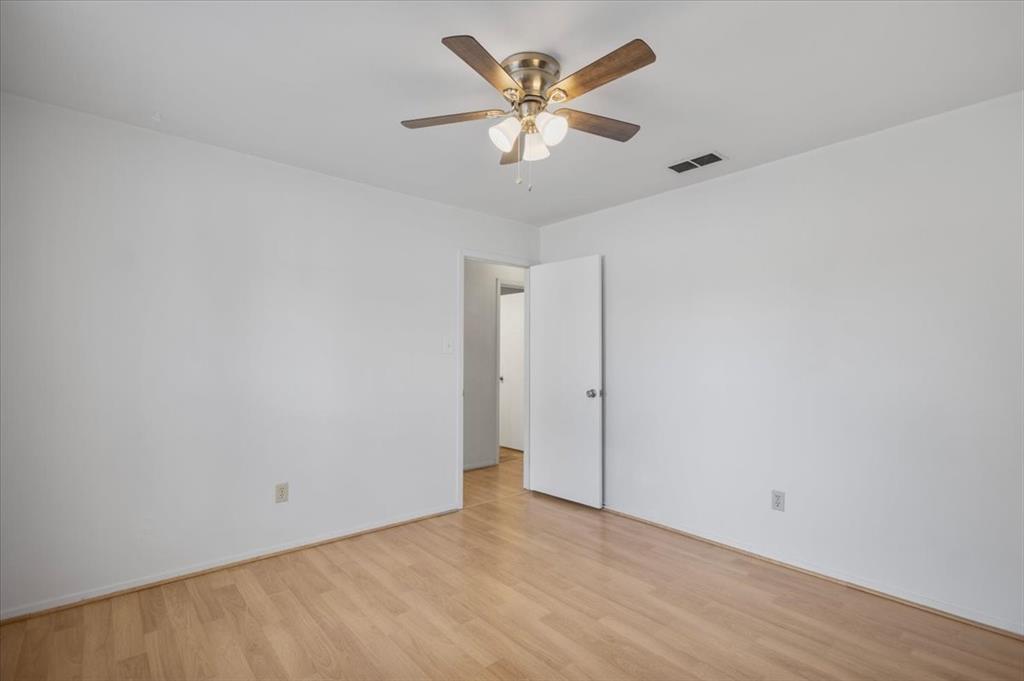 2615 Shady Bluff Property Photo 25