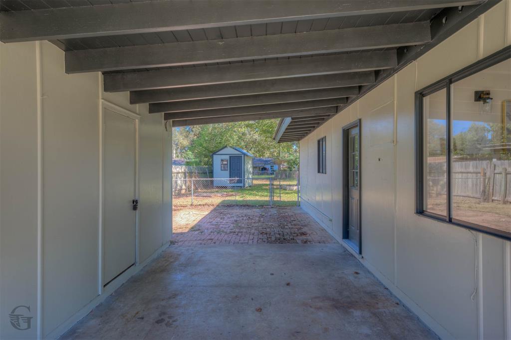 1807 Alison Avenue Property Photo 4