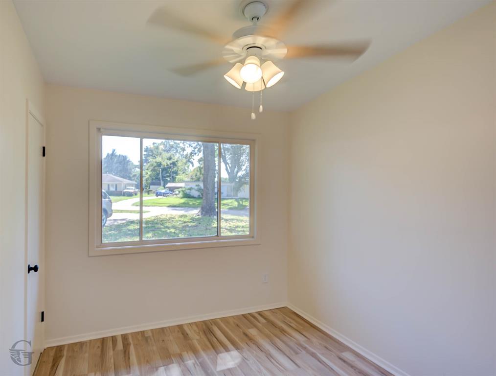 1807 Alison Avenue Property Photo 11
