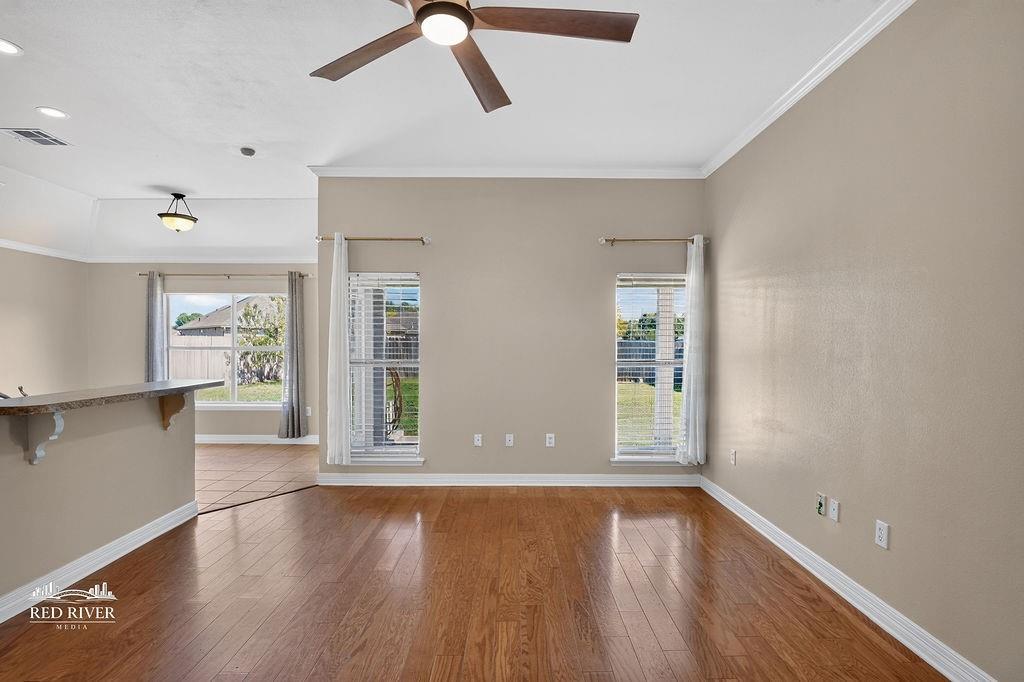 590 Whitefield Lane Property Photo 7