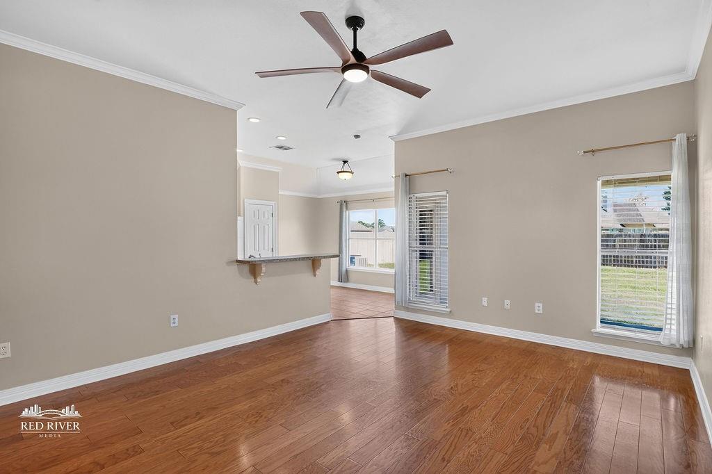 590 Whitefield Lane Property Photo 8