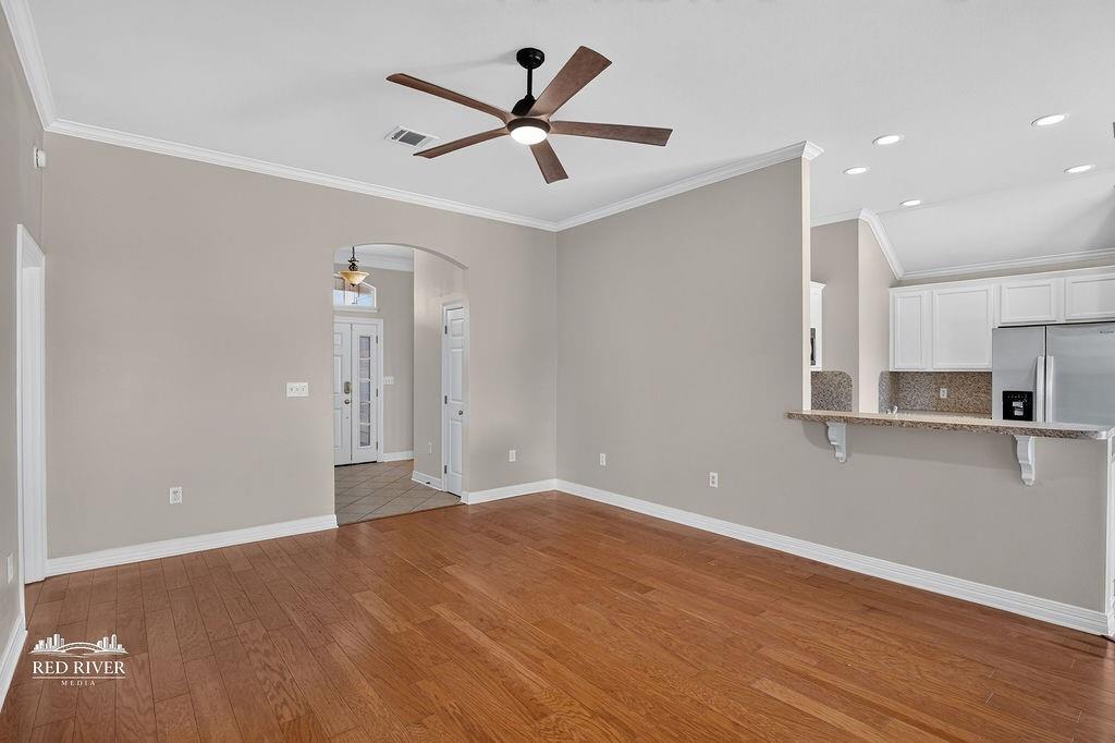 590 Whitefield Lane Property Photo 9