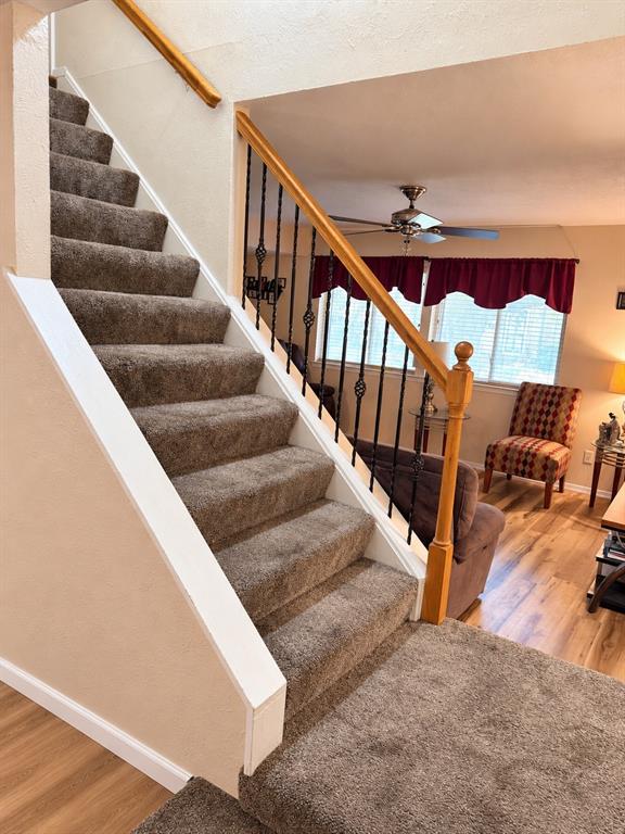 440 Westview Terrace Property Photo 4