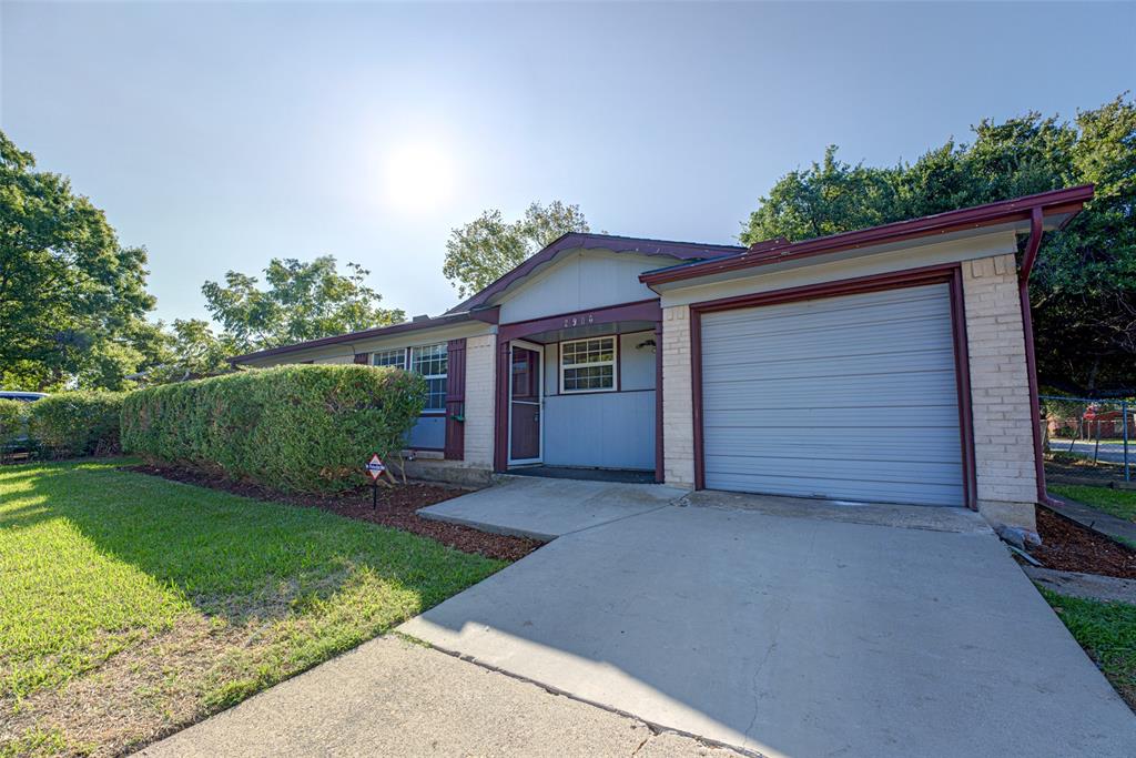 2906 Windmill Lane Property Photo 1