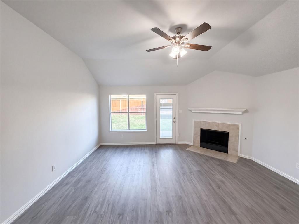 2821 Enchanted Eve Drive Property Photo 7
