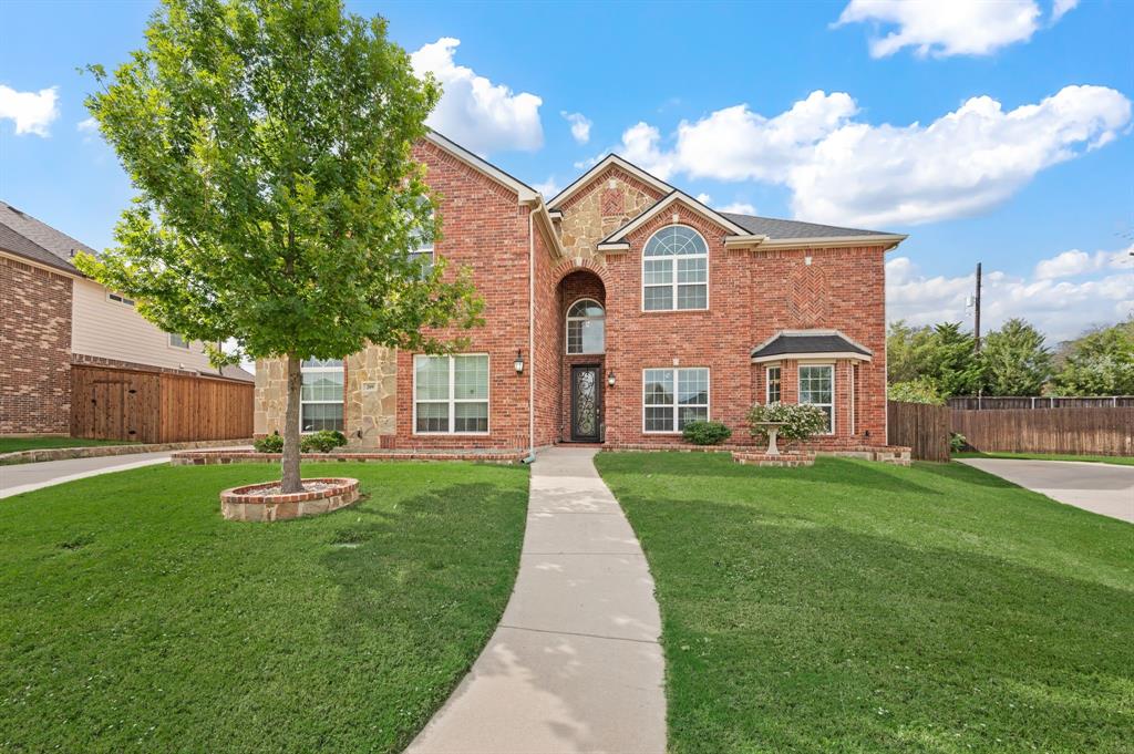 209 Chateau Avenue Property Photo 1