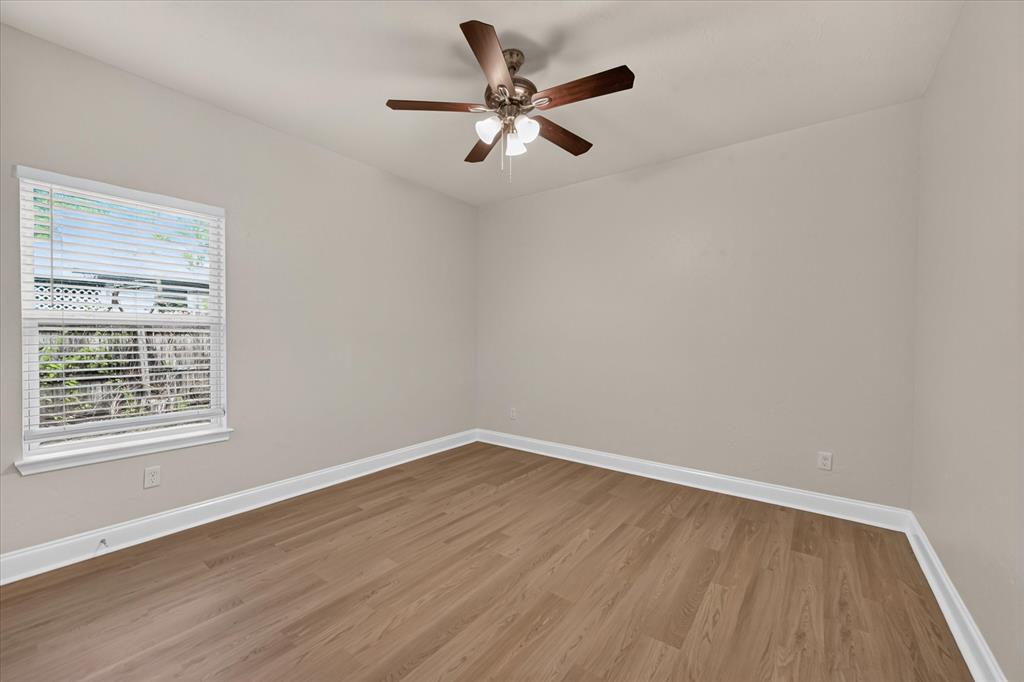 1719 Park Street Property Photo 11