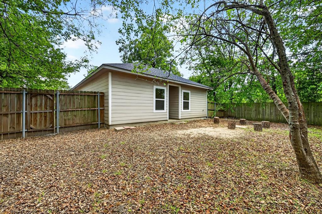 1719 Park Street Property Photo 22