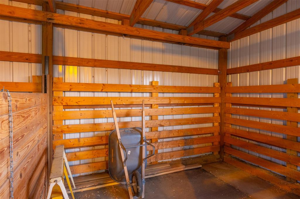 502 County Road 182 Property Photo 29