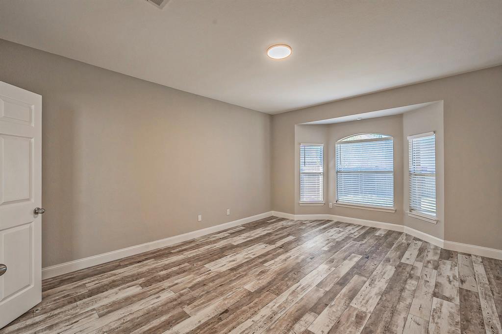 10305 Stoneside Trail Property Photo 17