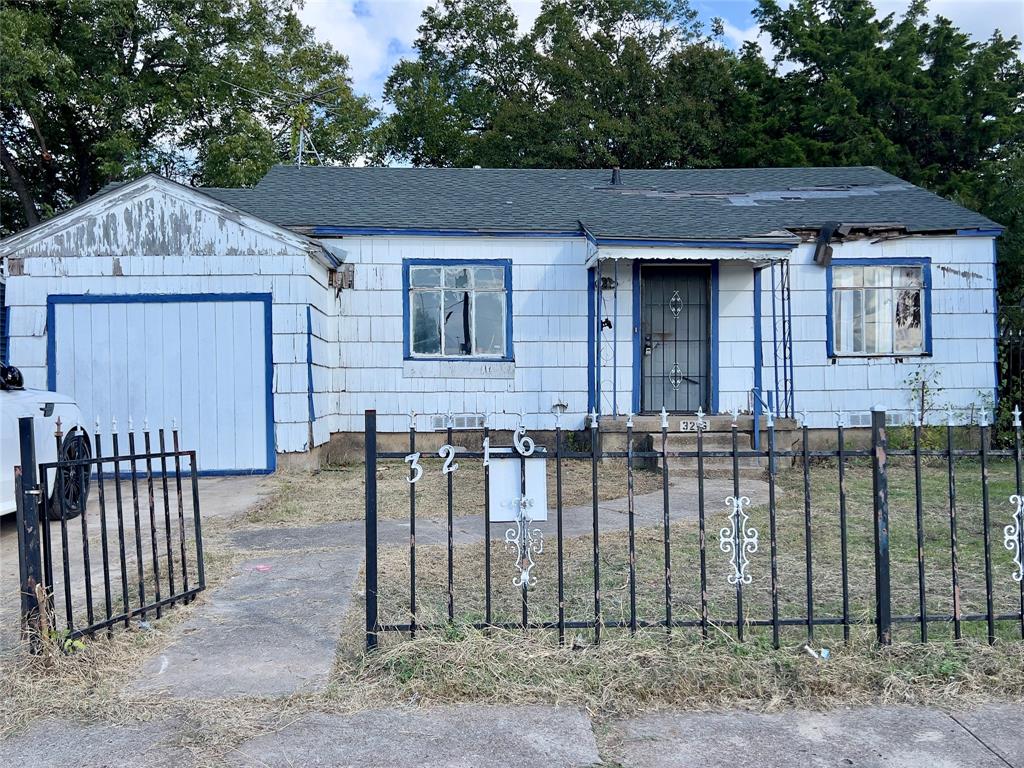3216 S Beckley Avenue Property Photo 1