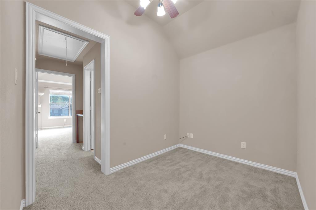 5801 Mira Lago Lane Property Photo 26