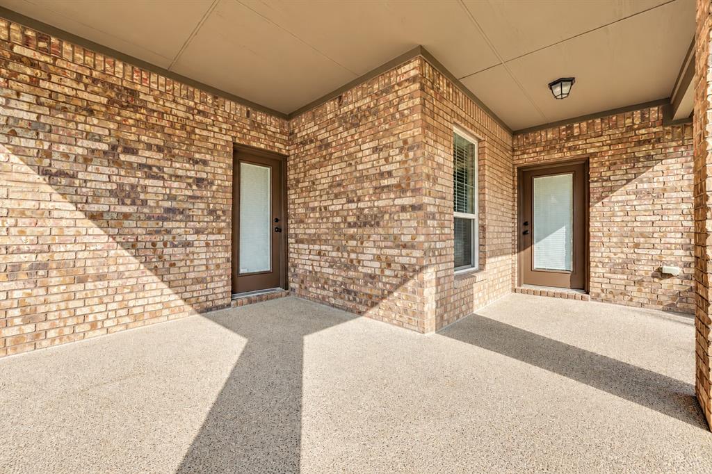 5801 Mira Lago Lane Property Photo 32