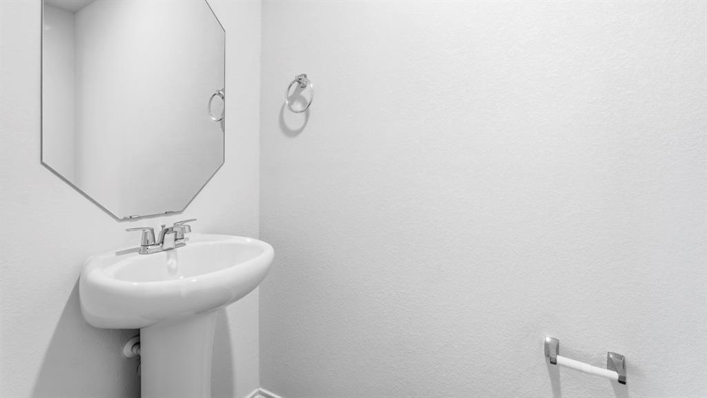 1615 Somerville Drive Property Photo 1