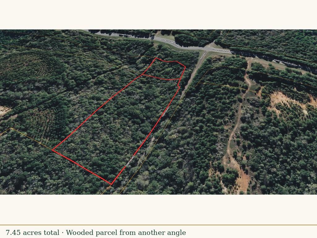 390 North Drive Property Photo 2