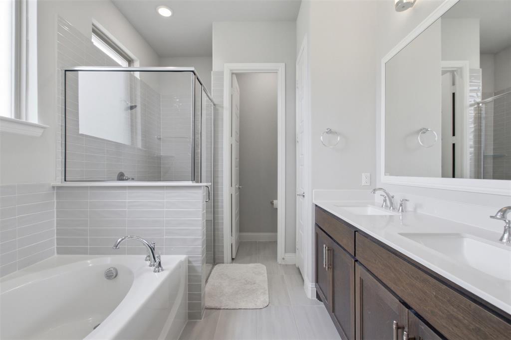 13018 Scissortail Drive Property Photo 11