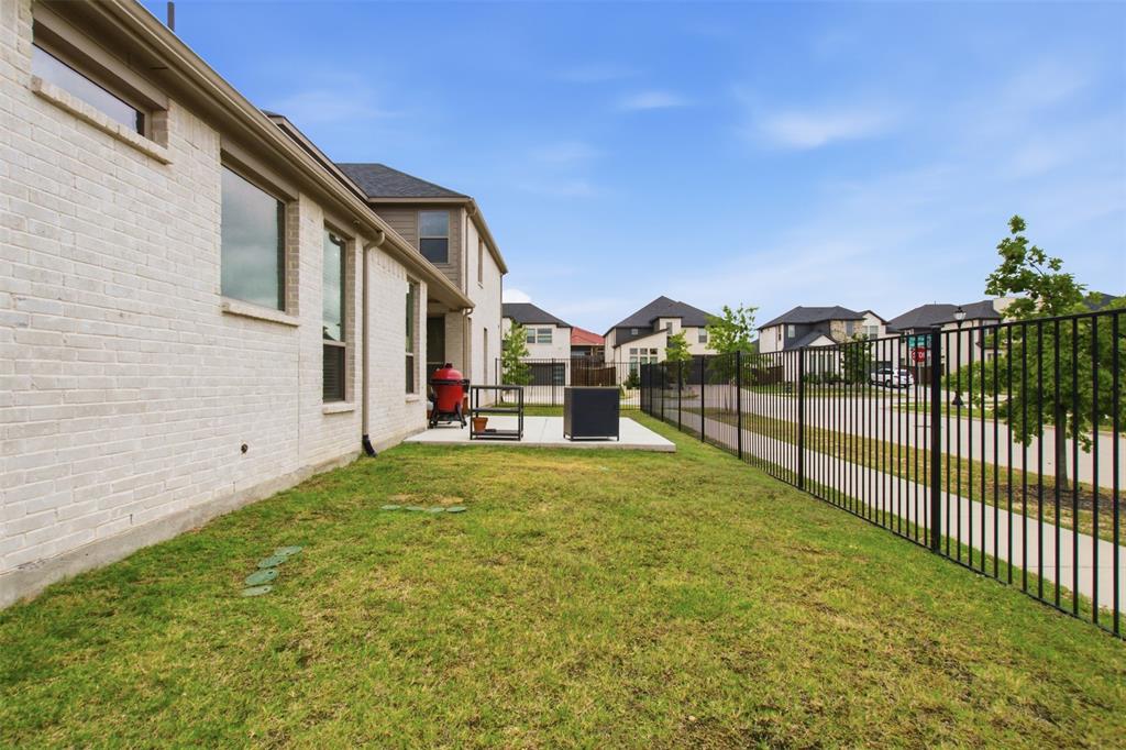 13018 Scissortail Drive Property Photo 20